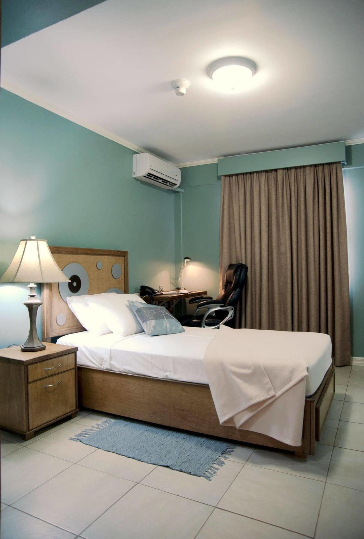 Culture Crossroads Inn Port of Spain Kültér fotó